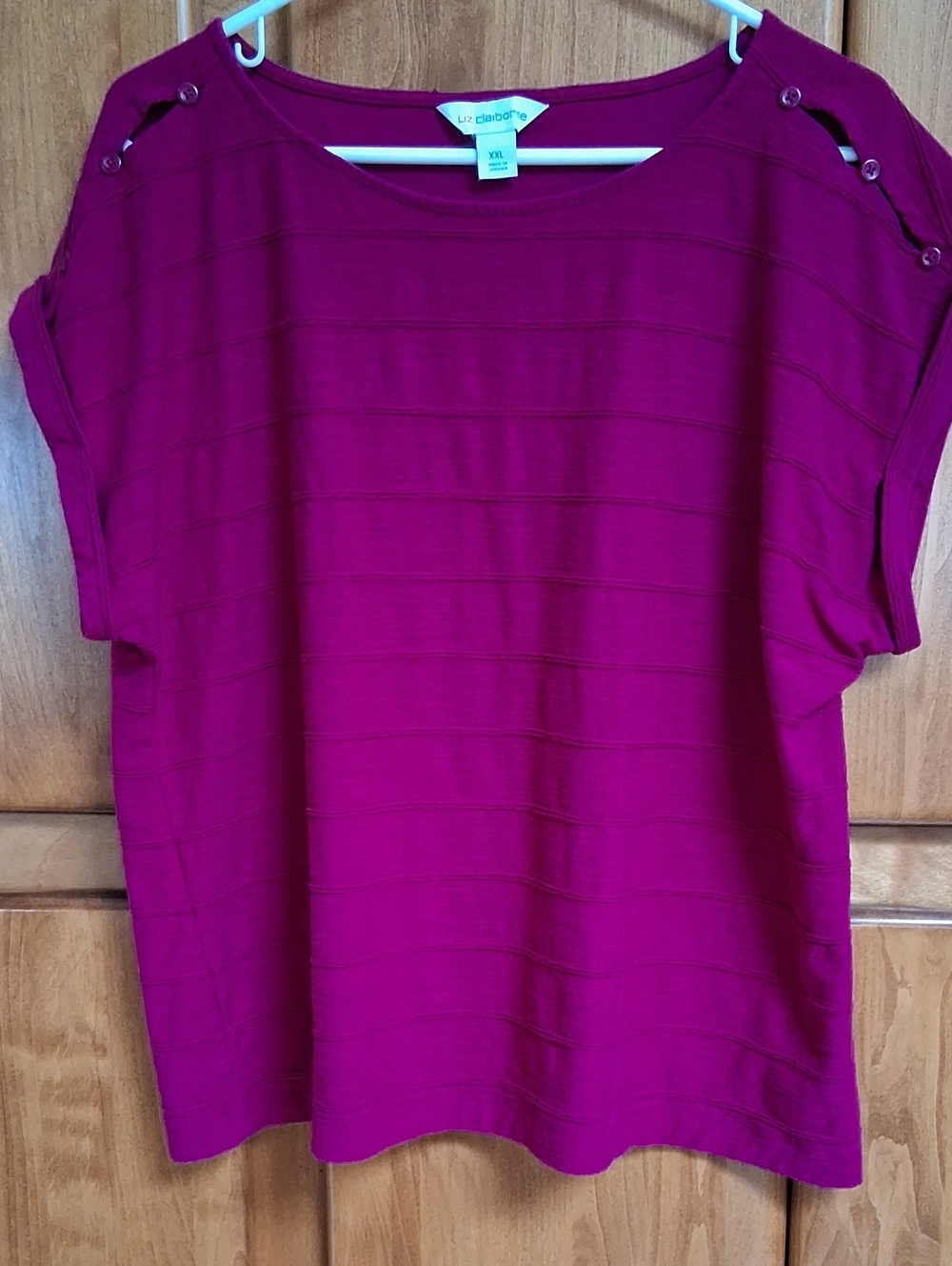 Liz Claiborne Rasberry Tee XXL